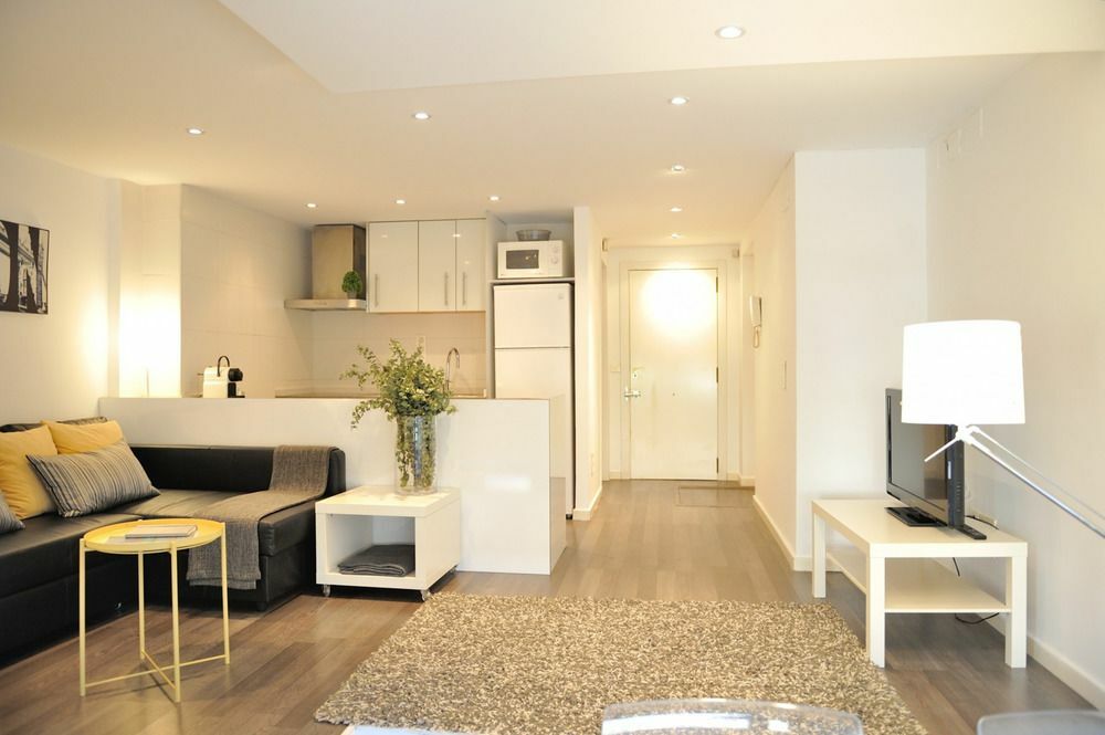Travel Habitat Gran Via Ruzafa Apartment Valencia Exterior photo